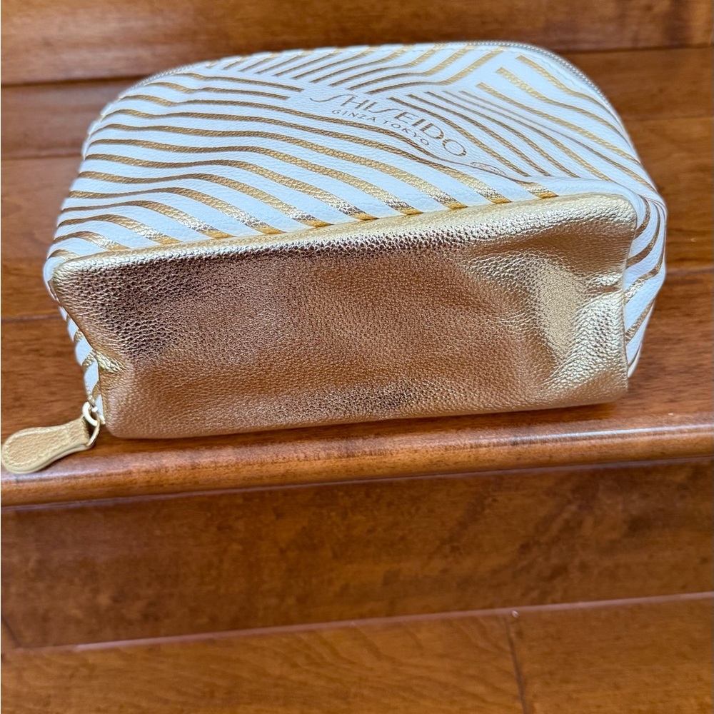 NEW Shiseido Ginza Tokyo Makeup Bag Gold & White - Picture 3 of 9